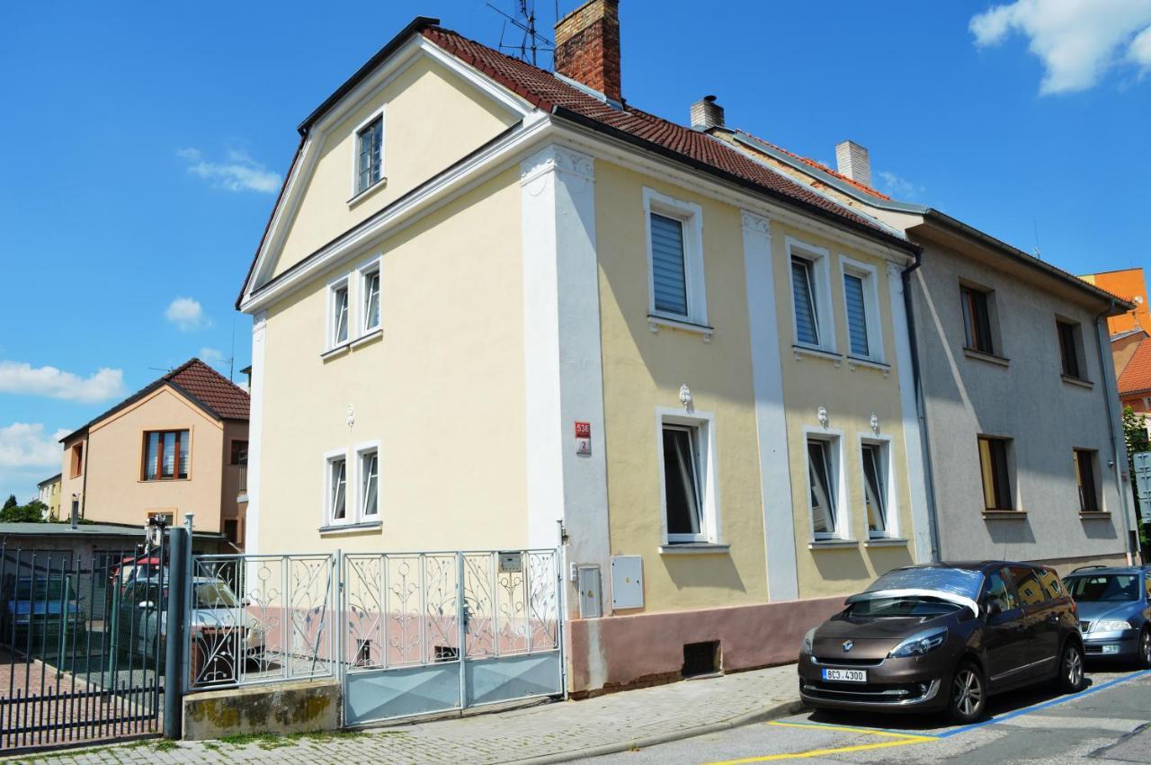 Apartman U Maleho Jezu تشيسكي بوديوفيتسه المظهر الخارجي الصورة